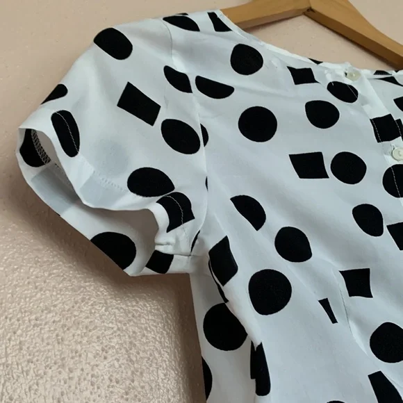 Pinky Geometric Figures Crop Top Short Sleeves Top S Black & White - Picture 5 of 6